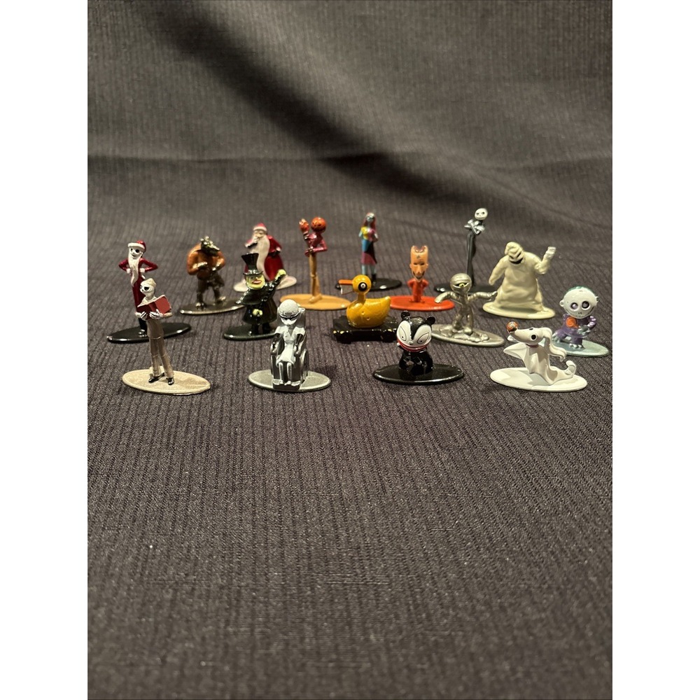 Disney Nightmare Before Christmas Jada Nano Metalfigs 16 Piece Die-Cast Set
